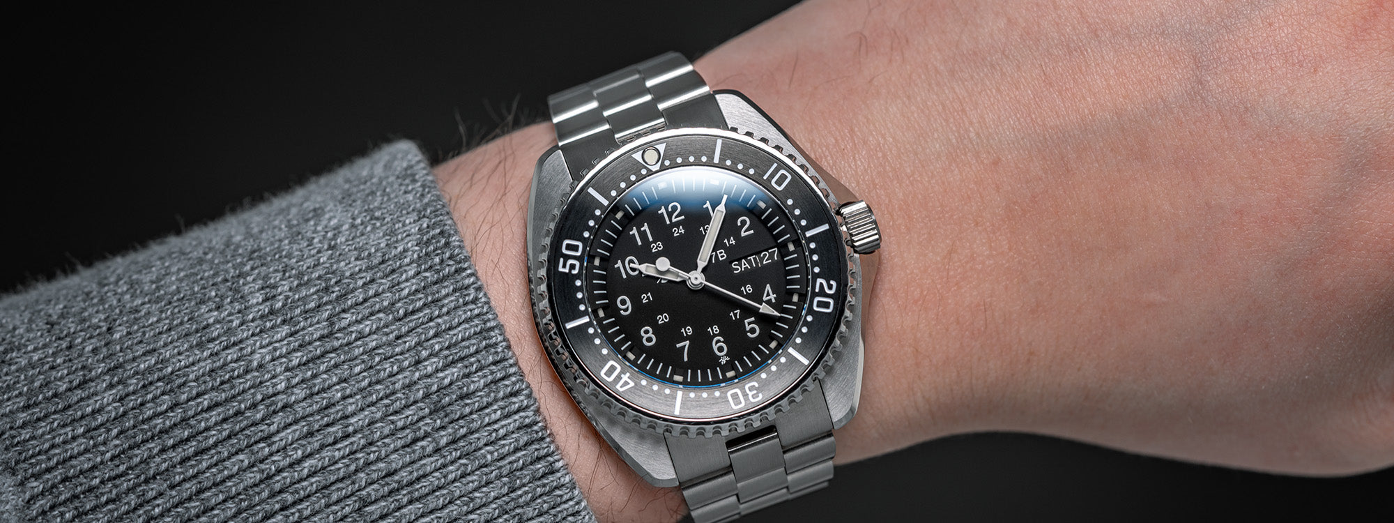 Tornek-Rayville Review: The Most Collectible Military Dive Watch Reborn