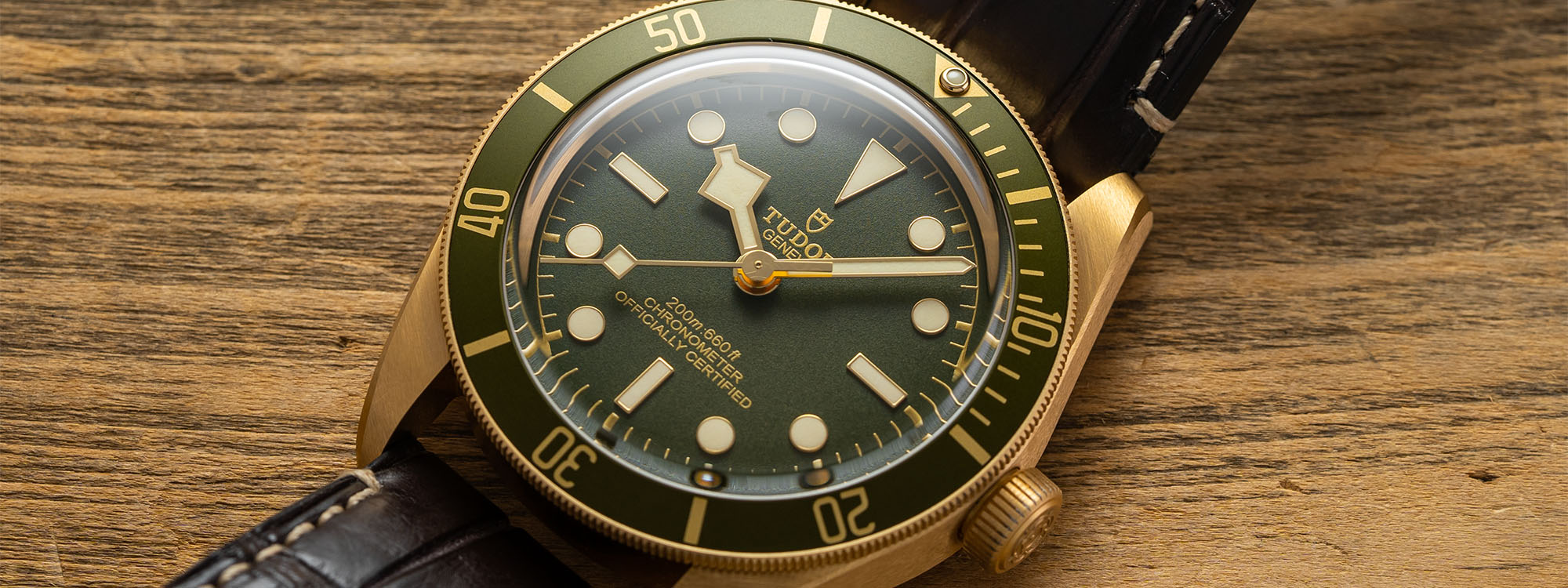dress watch gold Four Gold Dress Watches For The Classic Gentleman: Yes, They Still Exist! (Gold Watches, That Is, True Gentlemen Are Even Rarer)