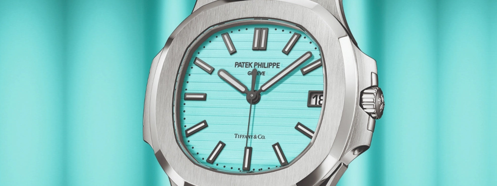Patek Philippe Nautilus Perpetual Calendar Sunburst White Gold Blue Dial - Watch Rapport