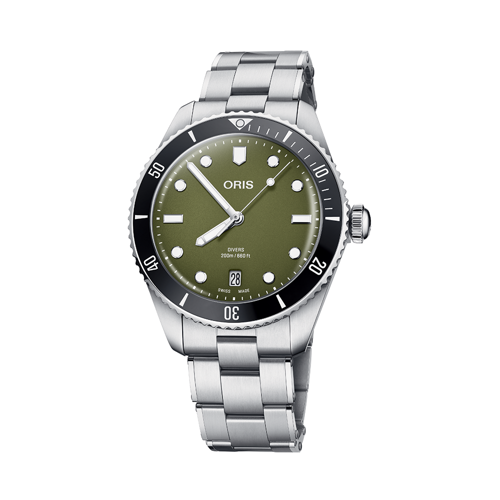 Divers Date 39mm - Green on Bracelet | Teddy Baldassarre