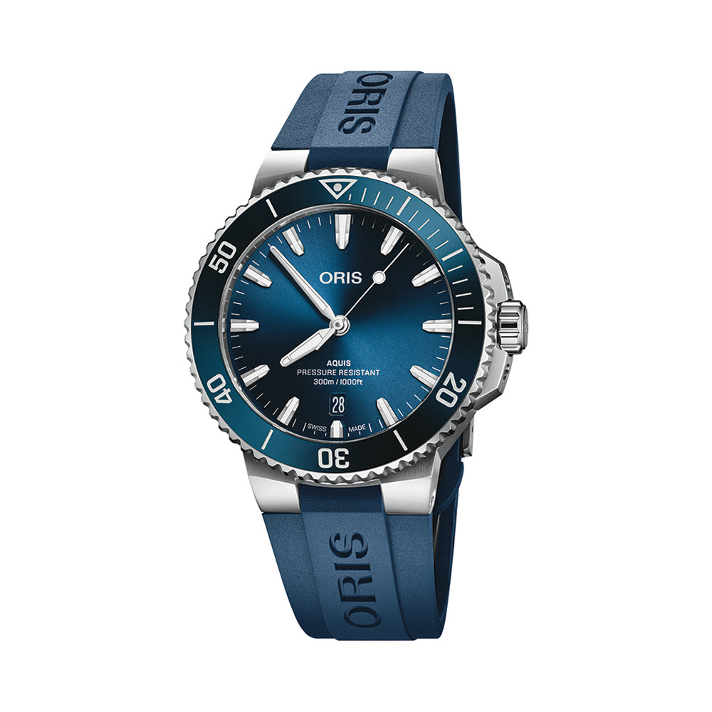 Aquis Date 41.5mm - Blue on Rubber Strap | Teddy Baldassarre