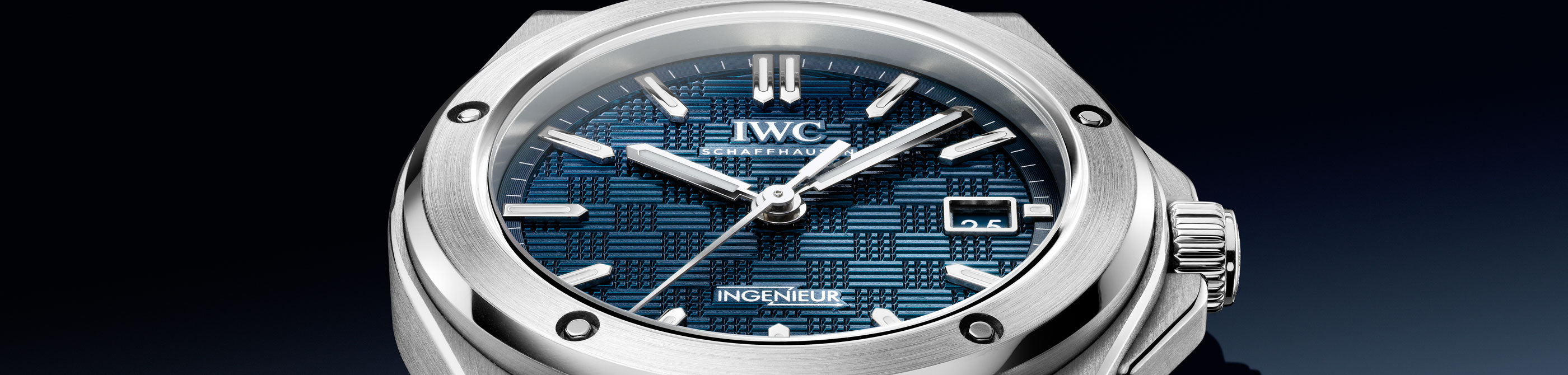 IWC Brings Dark Blue Dial To The Ingenieur