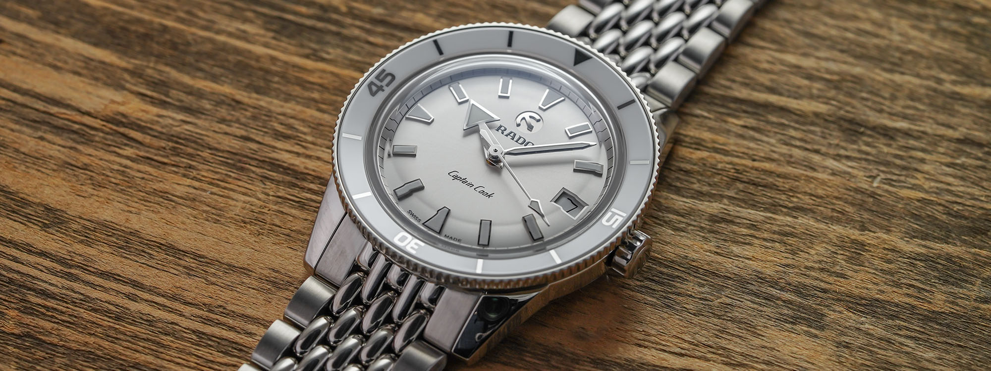 25 White-Dial Watches Suitable for Every Budget and Style
