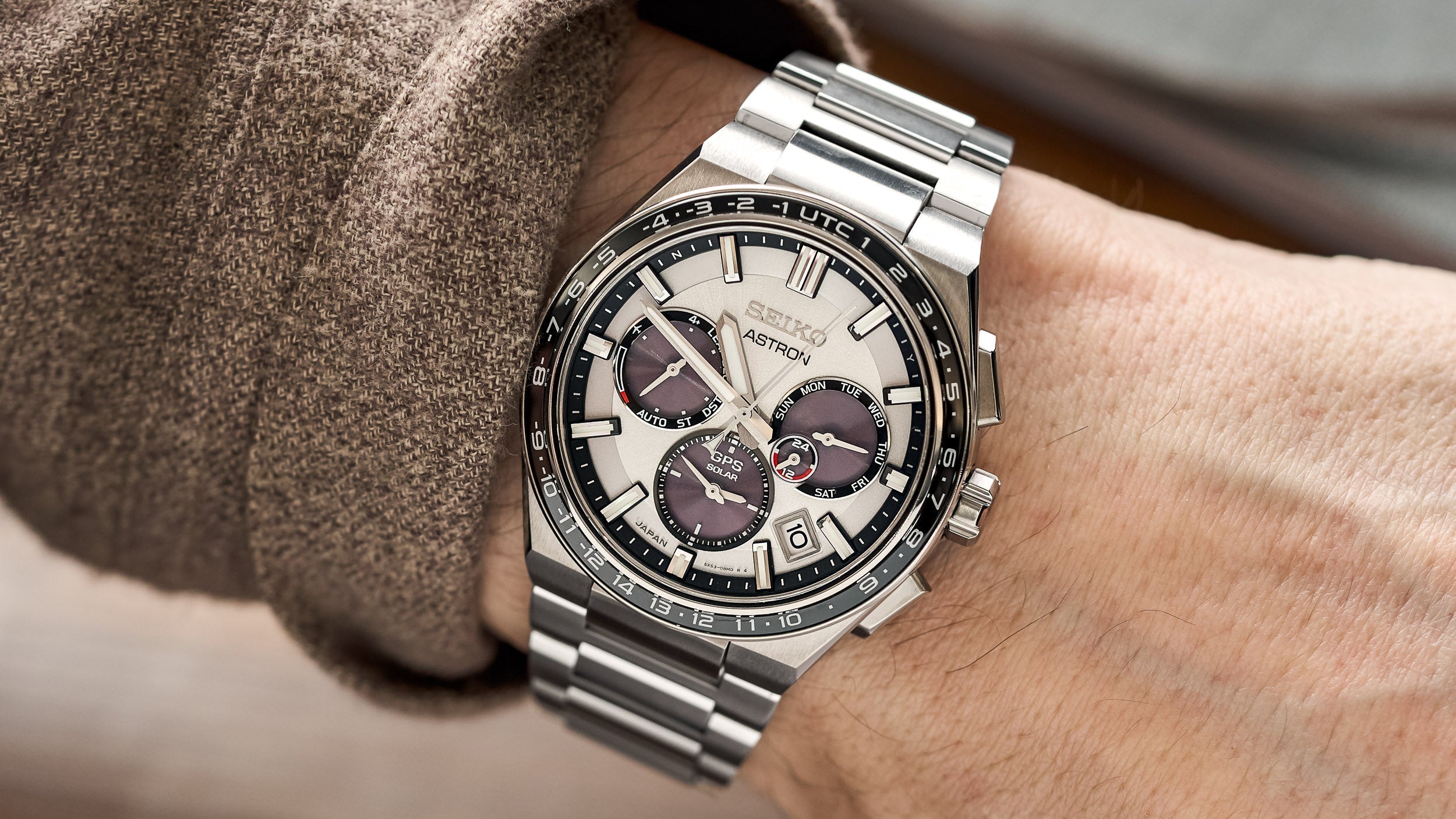 chronograph solar powered seiko watch