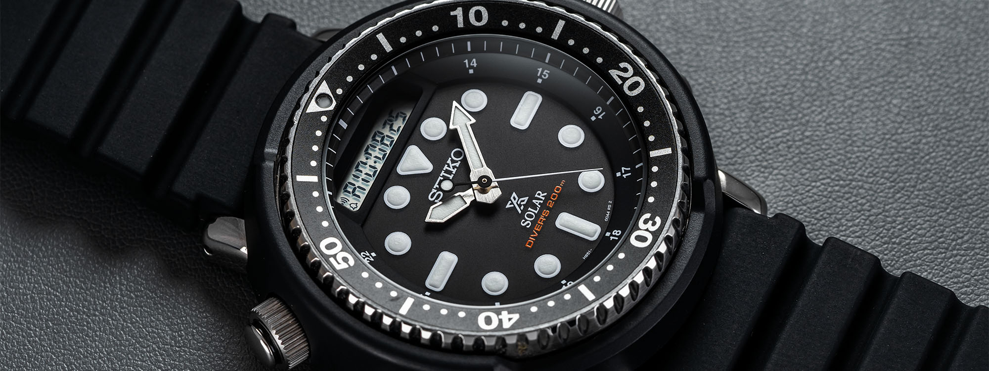 The 17 Best Dive Watches Under $500