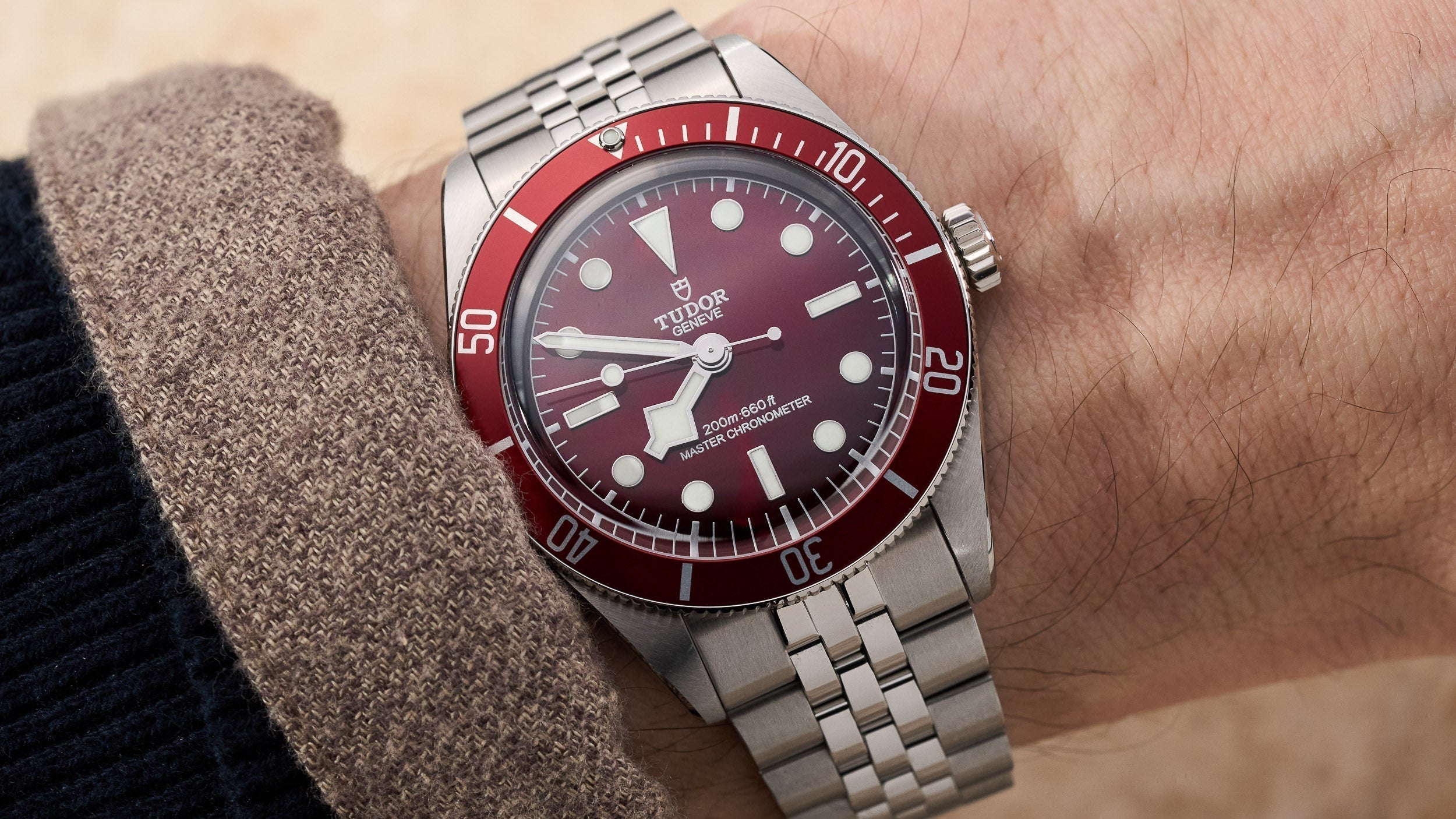 red dial tudor