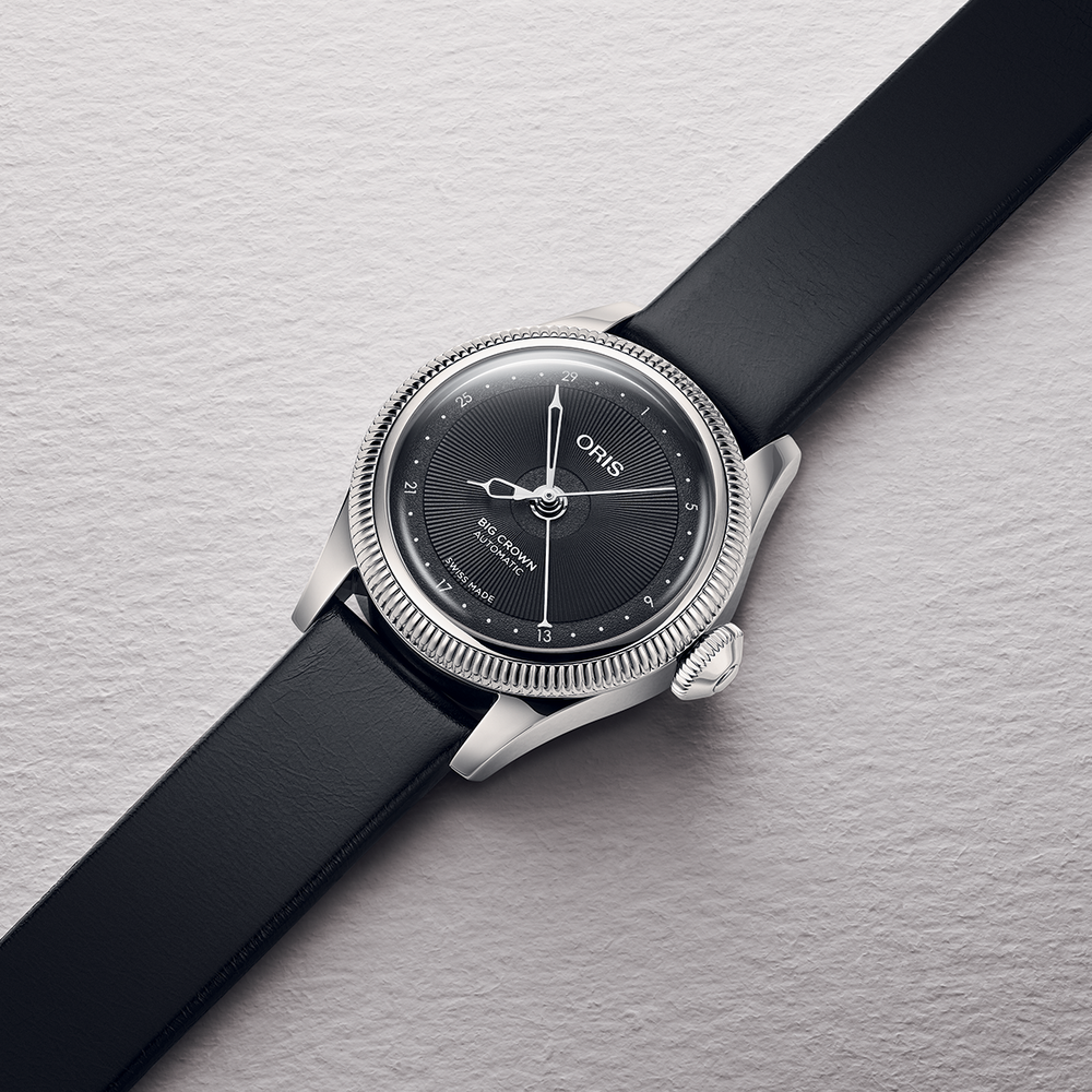 Big Crown Pointer Date 29mm - Black on Leather Strap