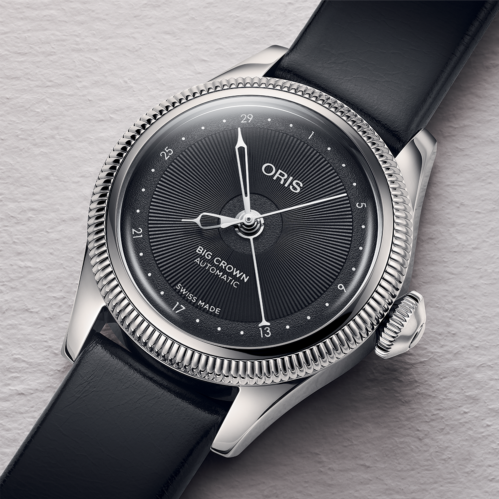 Big Crown Pointer Date 29mm - Black on Leather Strap
