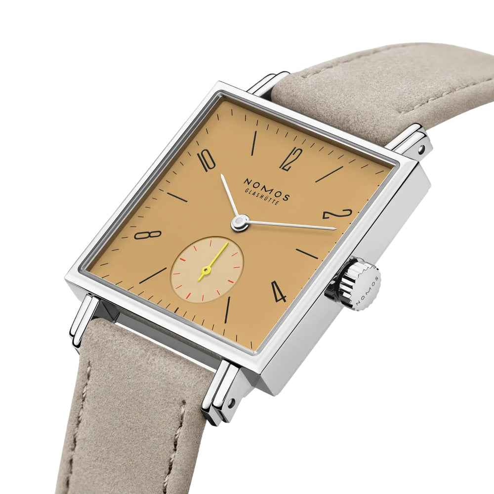Tetra Ochra Sapphire Back 29.5mm - Ocher Yellow on Strap