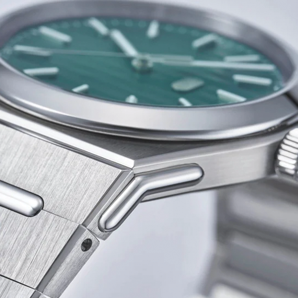 Louis Erard 2340 40mm - Forest Green on Bracelet