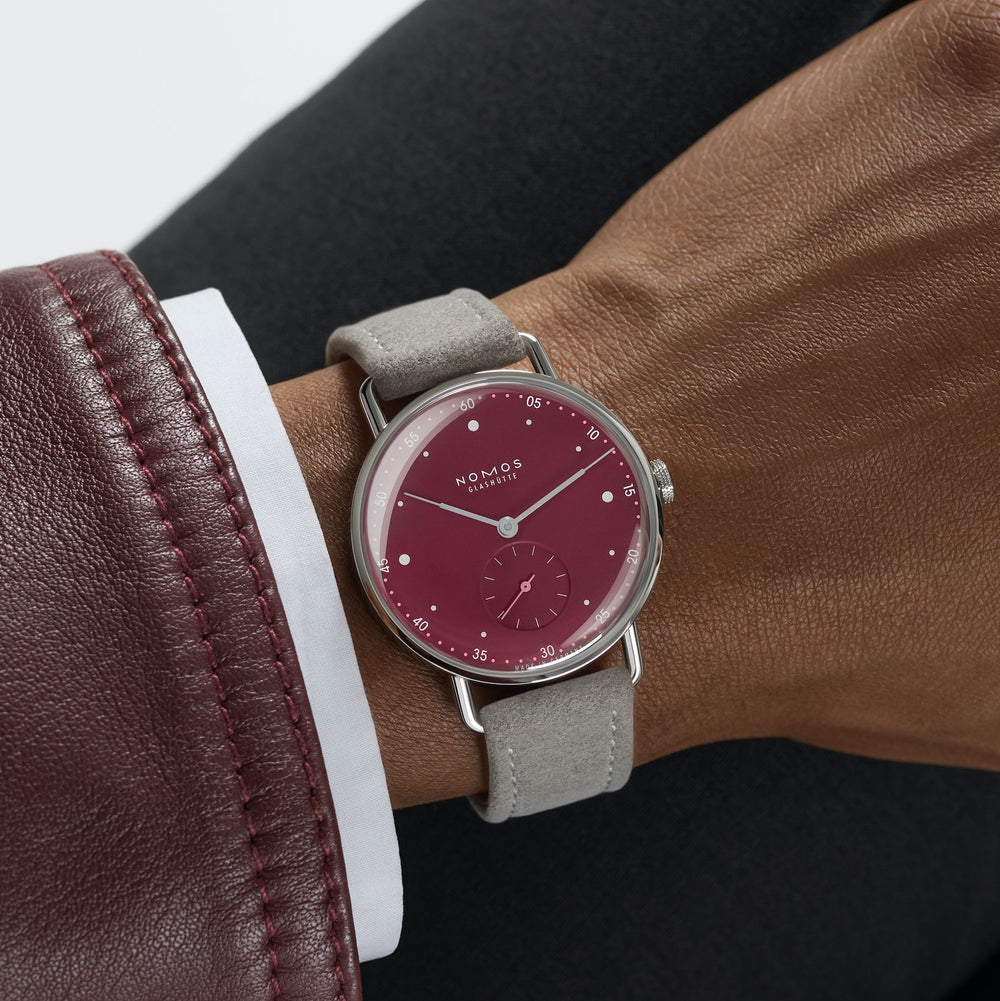 Metro 33mm - Muted Red on Strap