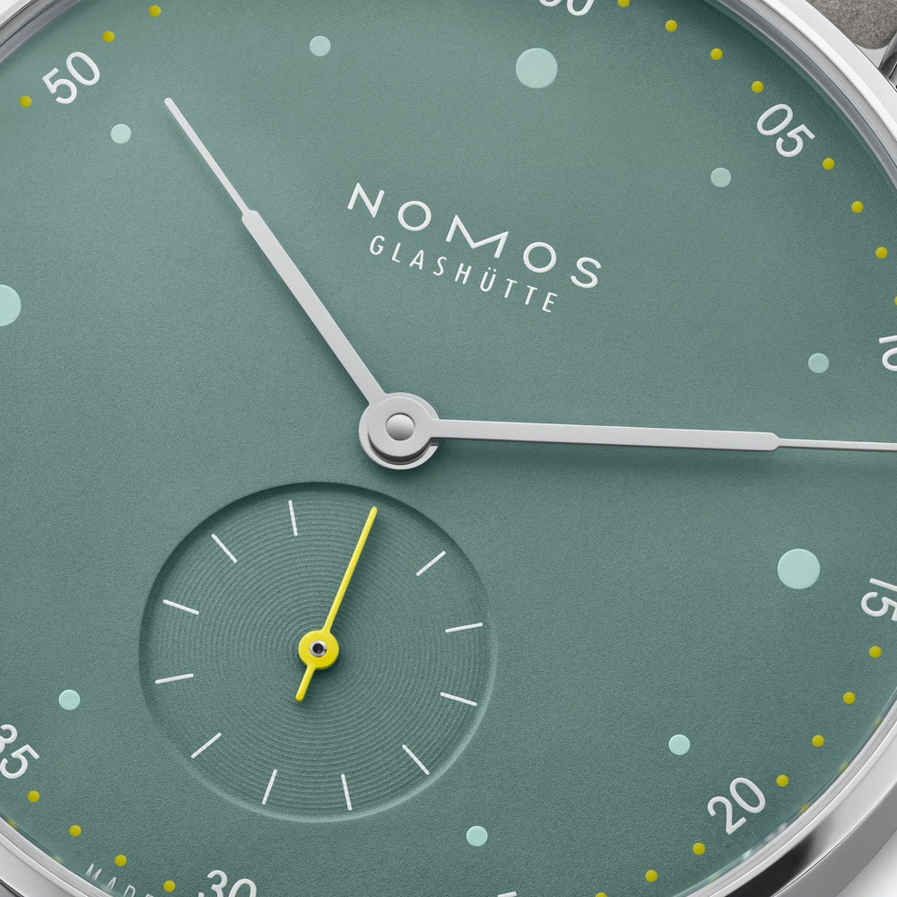 Metro Sapphire Back 33m - Sage on Strap