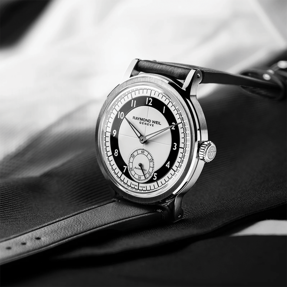 Millesime Small Seconds Tuxedo Dial 39mm - White on Leather Strap
