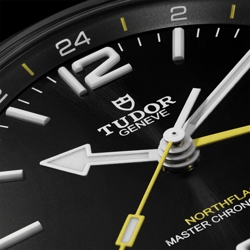 Northflag Manufacture 40mm - Black on Bracelet