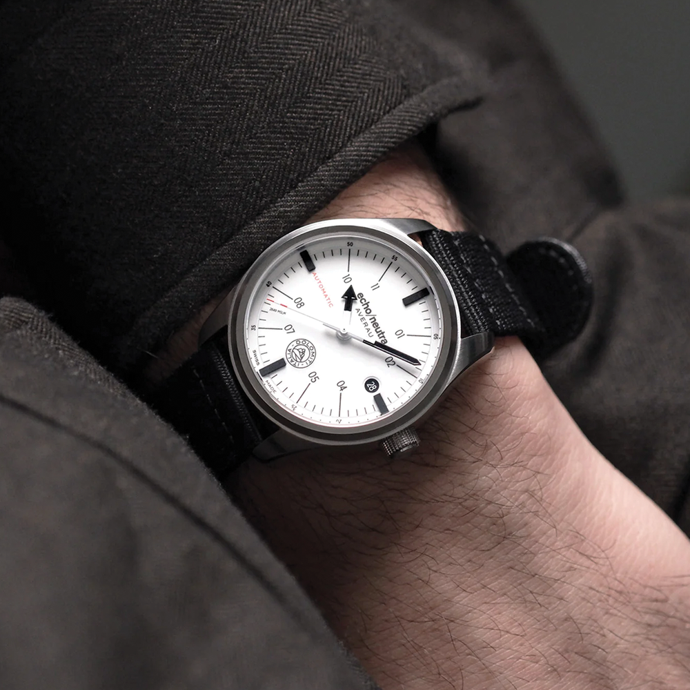 Averau 3 Hand 39mm - White Full Lume on Fabric Strap