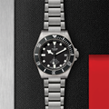 Pelagos Titanium 42mm - Black, Ceramic Bezel on Bracelet w/ Extra Rubber Strap