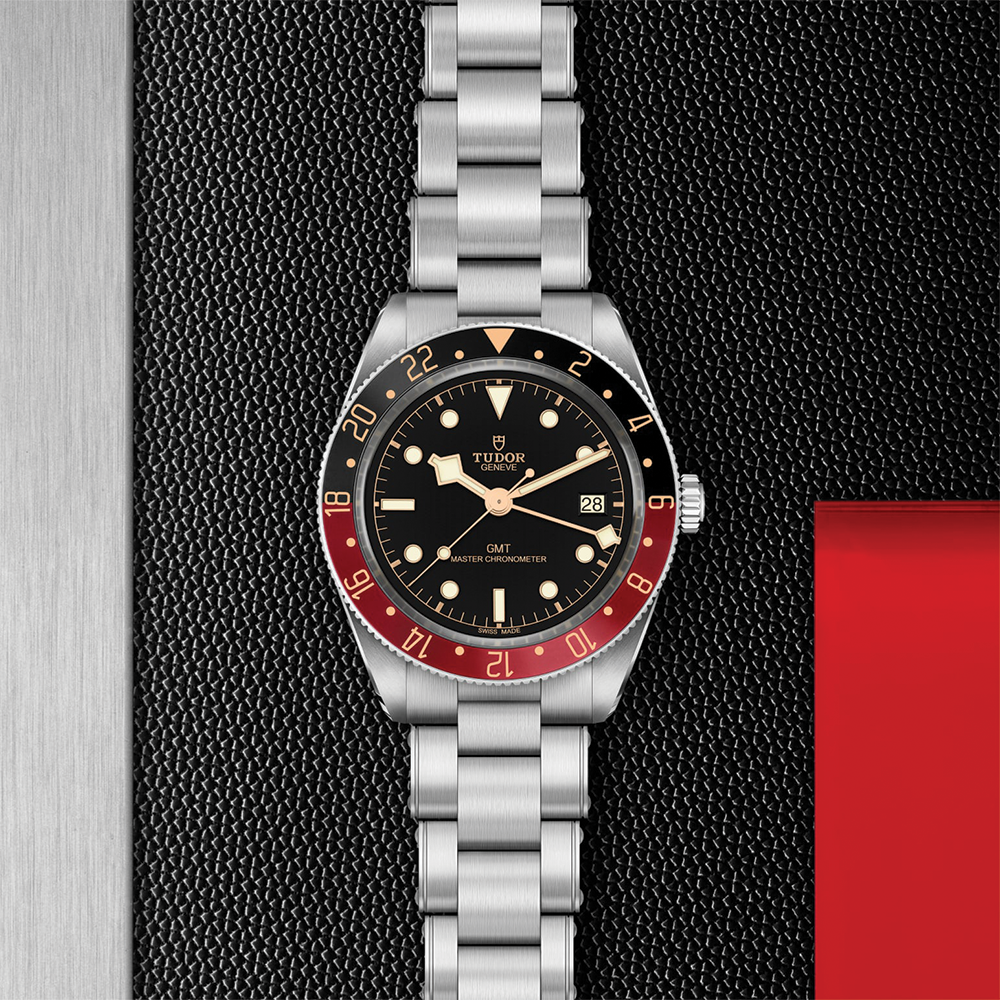 Black Bay 58 GMT 39mm - Black on Bracelet