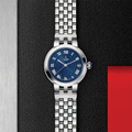 Clair de Rose 34mm - Blue on Bracelet