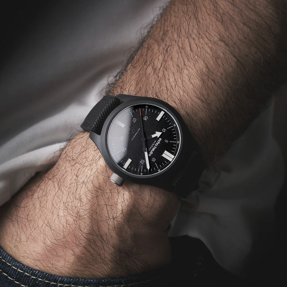 Averau Ceramic 3 Hand 42mm - Black on Fabric Strap