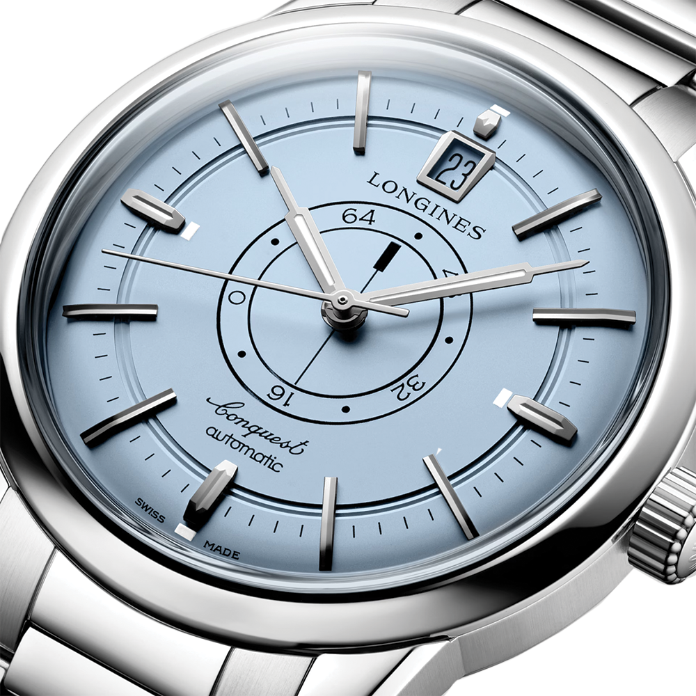 Conquest Heritage Central Power Reserve 38mm - Light Blue Opaline on Bracelet