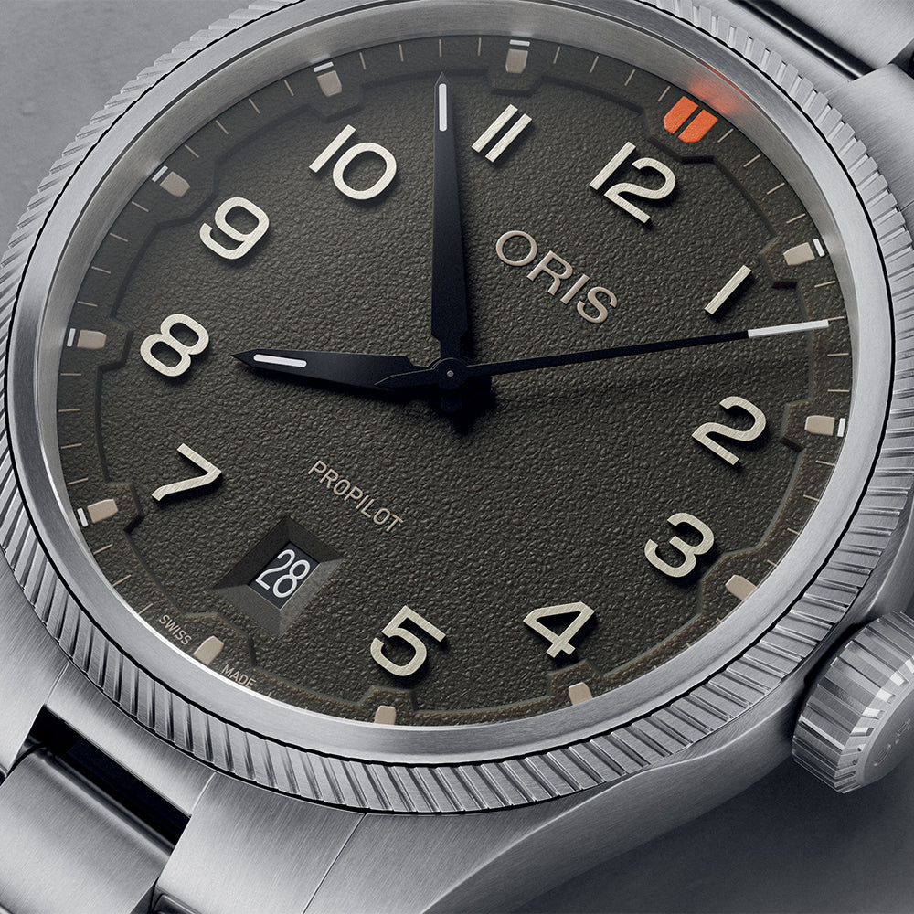 ProPilot Date 41mm - Moss Green on Bracelet