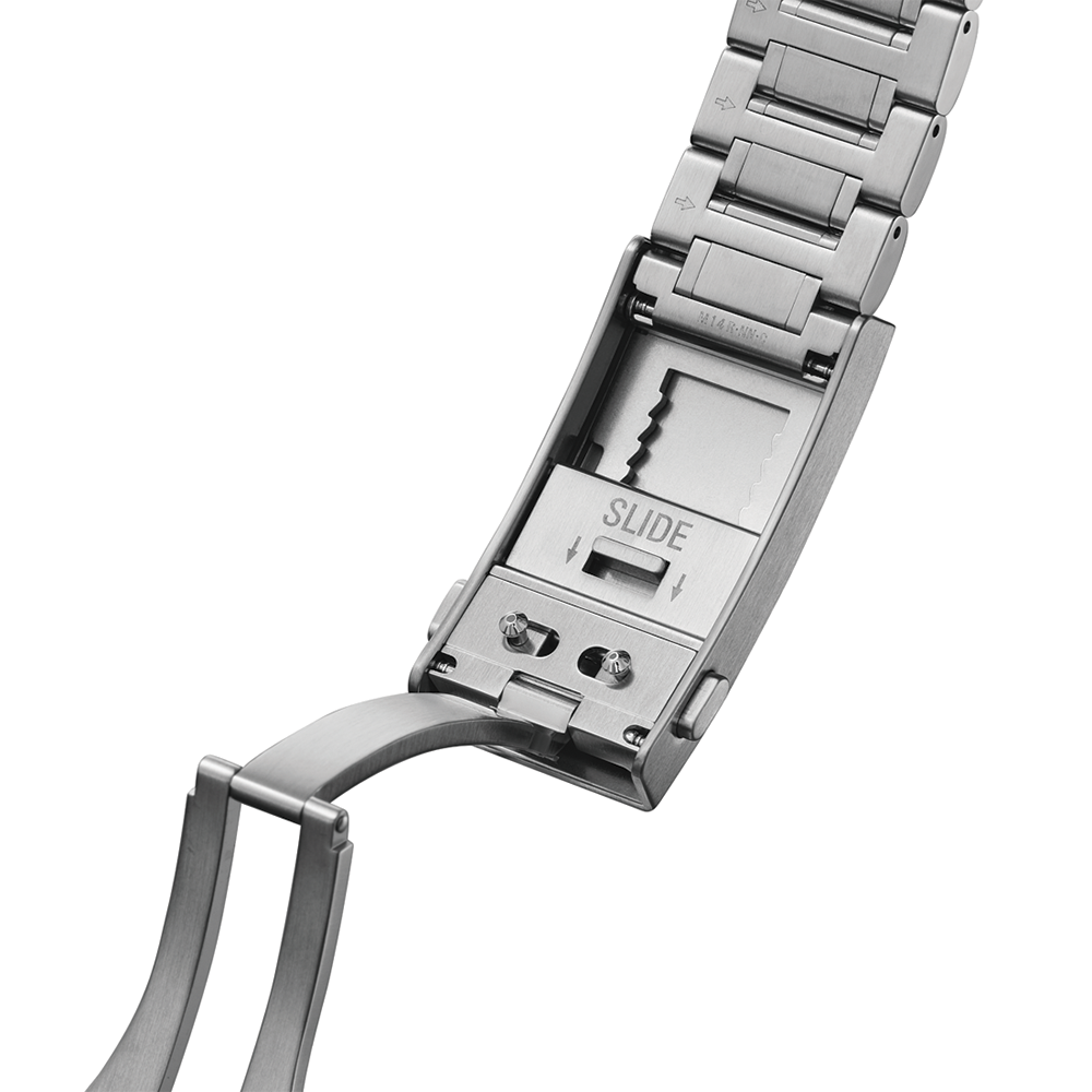 HBF001 Prospex Marinemaster 42.6mm - Black on Bracelet