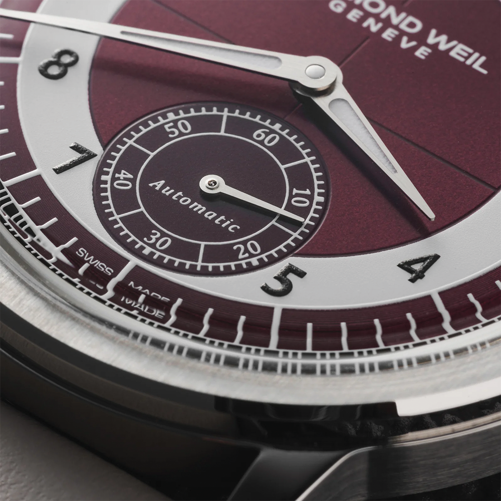 Millesime Small Seconds Tuxedo Dial 39mm - Red on Leather Strap