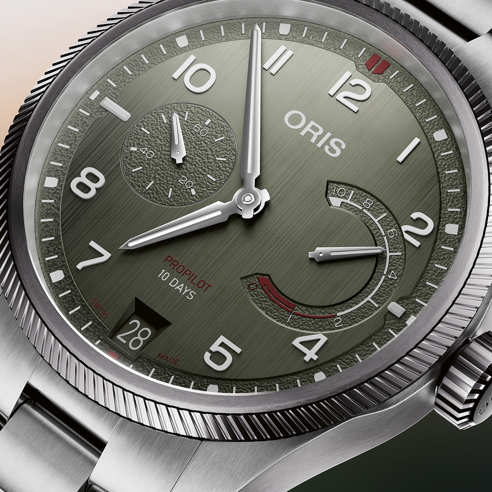 ProPilot Caliber 111 43mm - Green on Bracelet