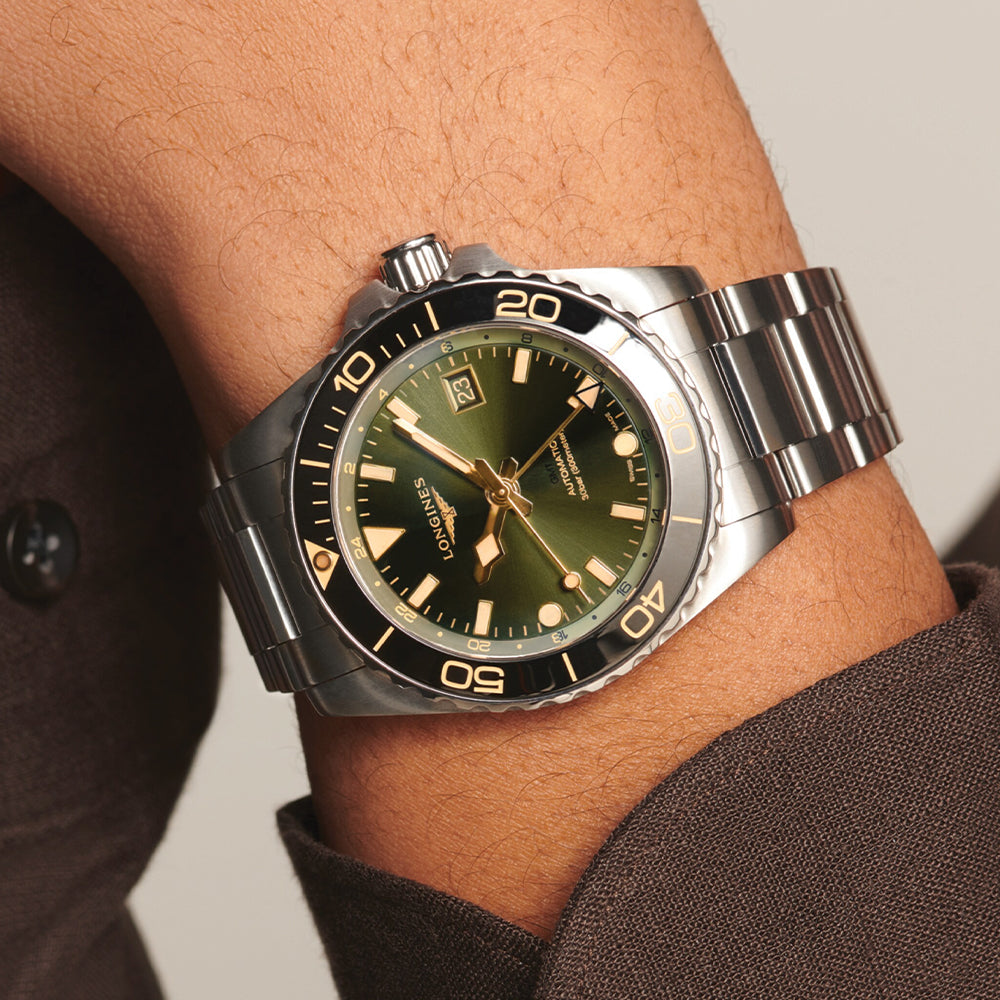 HydroConquest GMT 41mm - Green on Bracelet