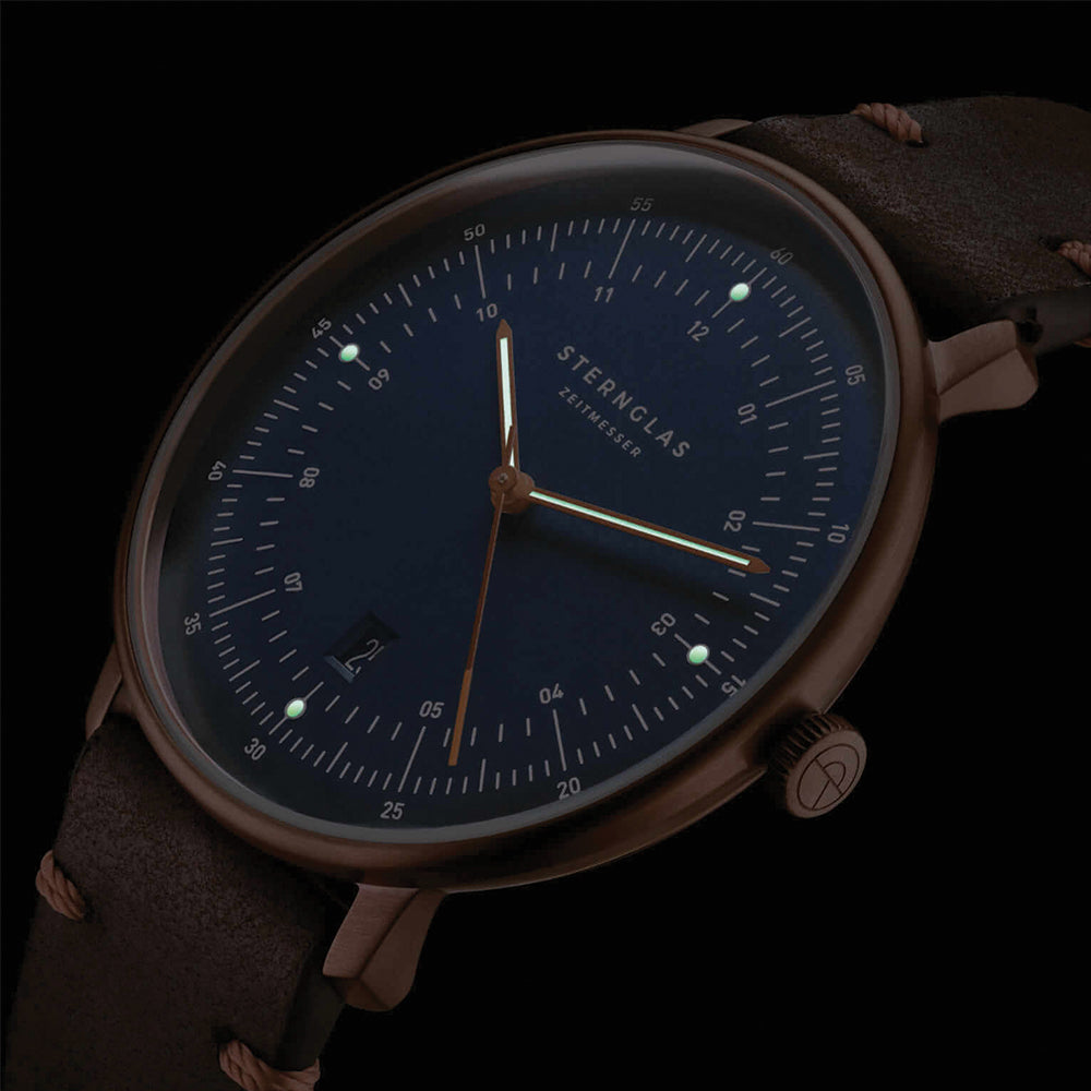 Hamburg Quartz Bronze 42mm - Blue on Leather Strap