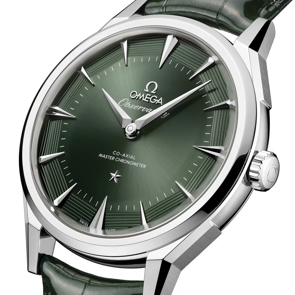 Constellation Observatory 39.4mm - Green on Leather Strap