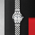 Clair de Rose 30mm - Opaline, Diamond-Set on Bracelet