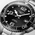 HydroConquest 39mm - Black on Bracelet