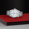 1926 36mm - Opaline on Bracelet