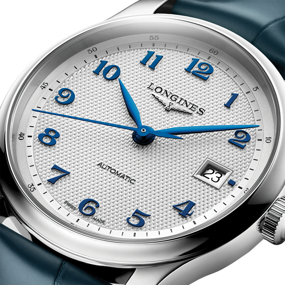 Master 39mm - Silver on Leather Strap