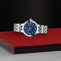 Clair de Rose 30mm - Blue, Diamond-Set on Bracelet