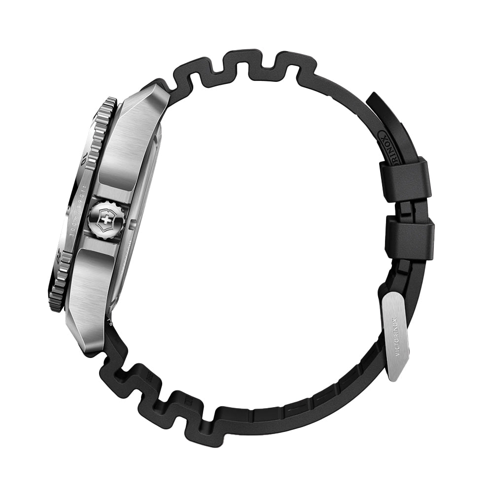 Dive Pro Quartz 43mm - Black on Rubber Strap