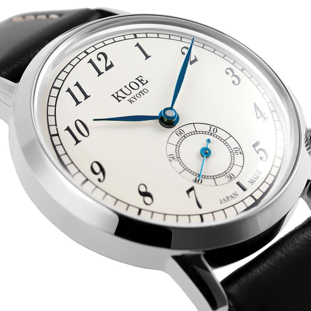 OLD SMITH 35mm - White on Leather Strap