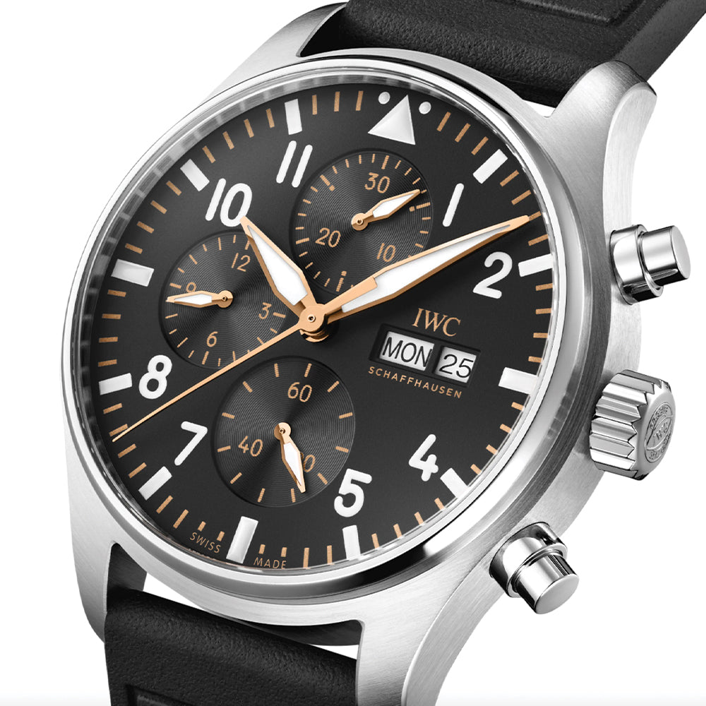 Pilot’s Watch Chronograph APXGP Gold Accents 43mm - Black on Rubber Strap