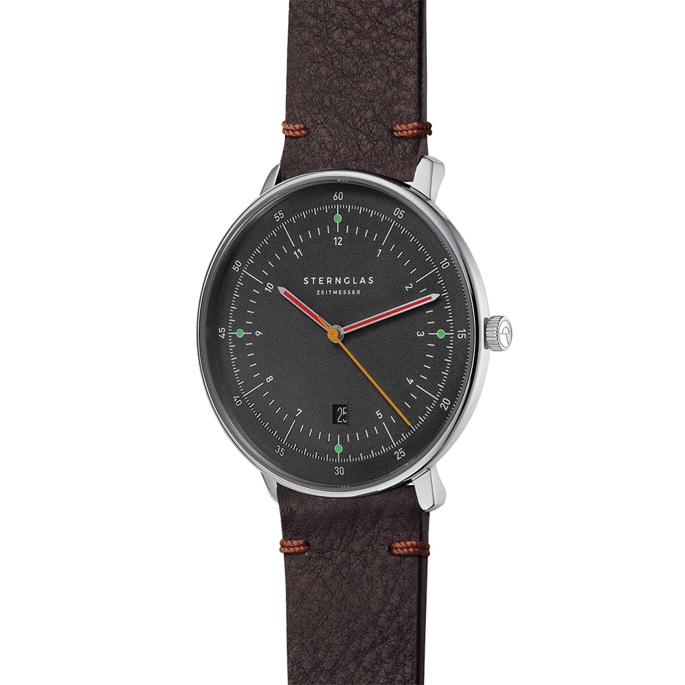 Hamburg Quartz 42mm - Graphite on Leather Strap