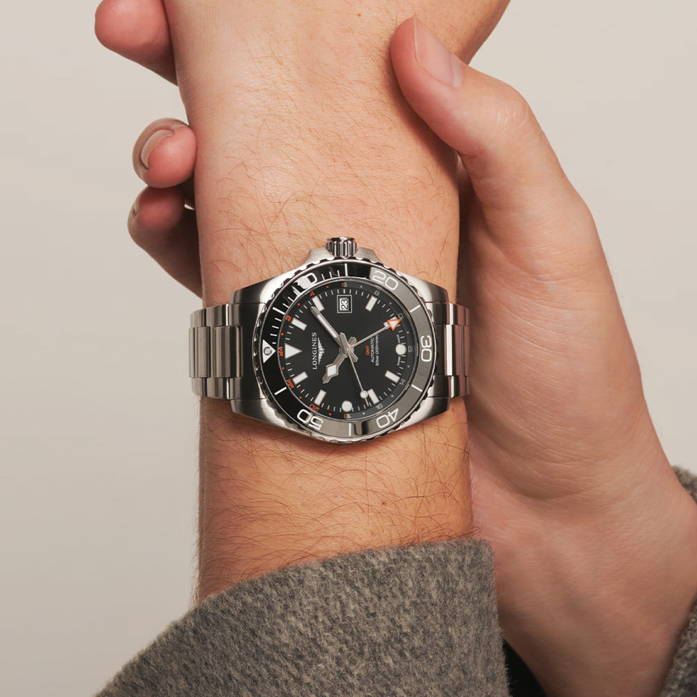 HydroConquest GMT 41mm - Black on Bracelet