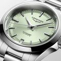 Conquest 34mm - Sunray Green on Bracelet