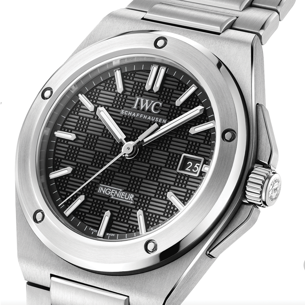 Ingenieur Automatic 40mm - Black on Bracelet