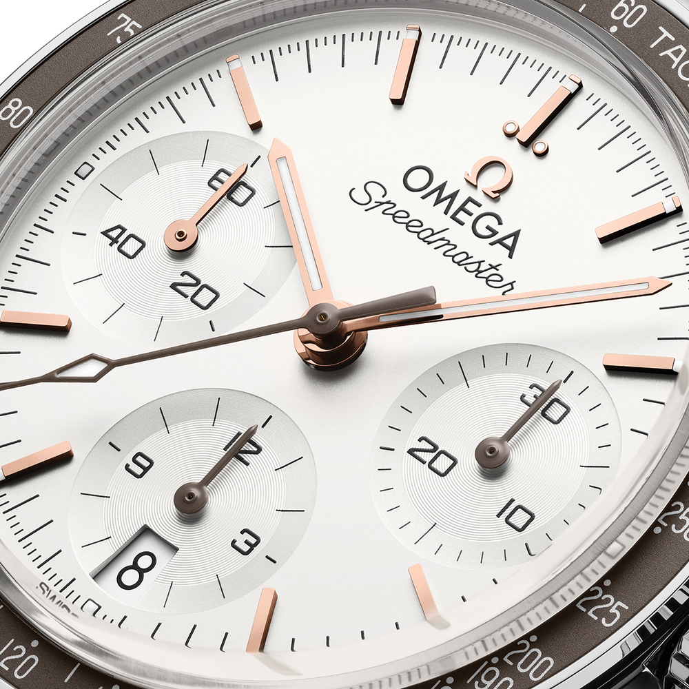 Speedmaster Chronograph 38mm - Opaline Silvery on Bracelet