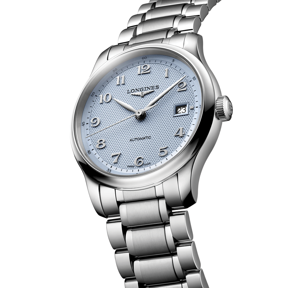Master Collection 39mm - Blue on Bracelet