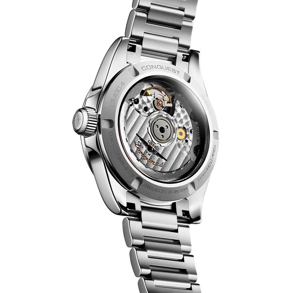 Conquest 34mm - White, Mother-of-Pearl w/ Diamonds on Bracelet
