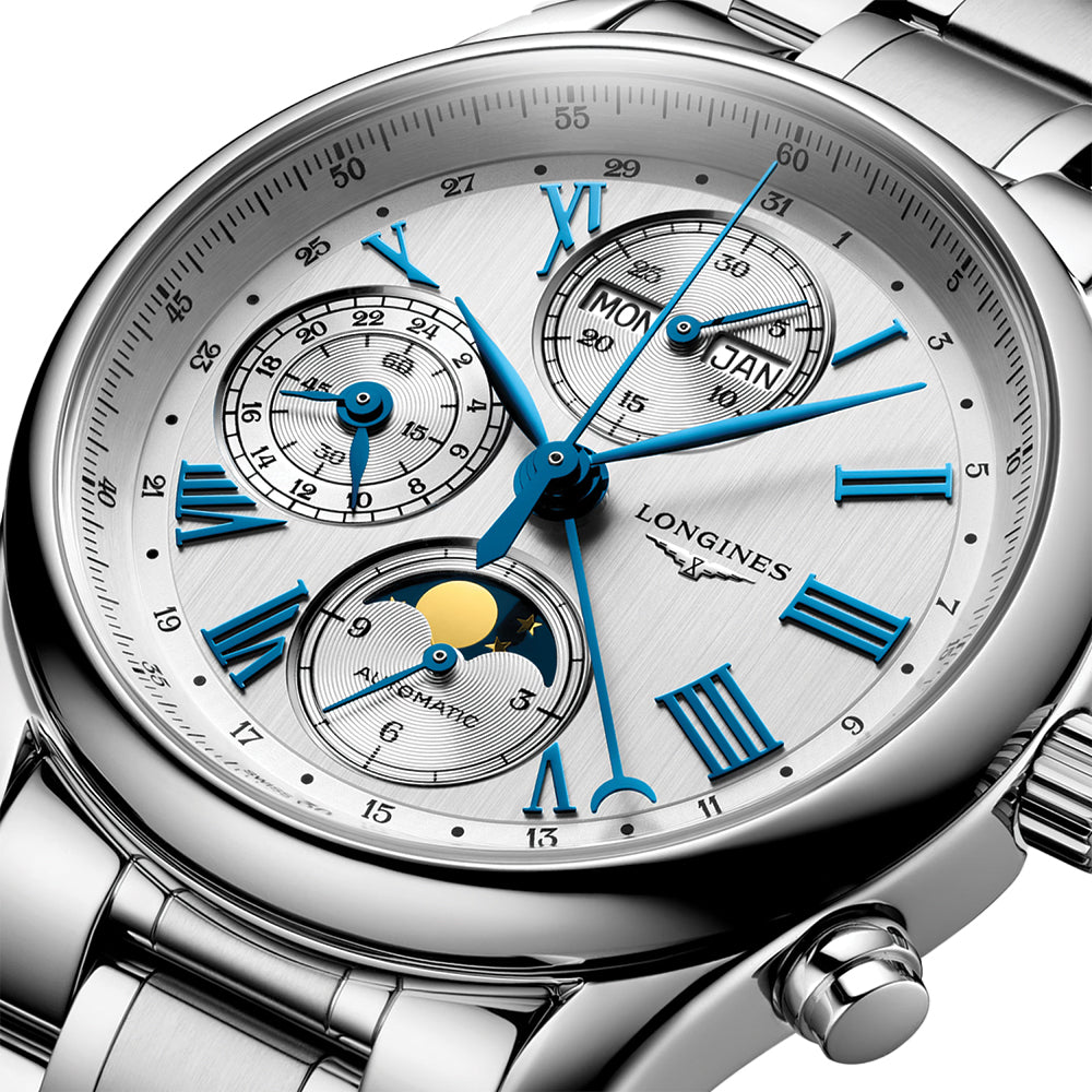 Master Collection Chrono Moonphase 40mm - Silver on Bracelet