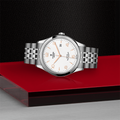 1926 41mm - White on Bracelet
