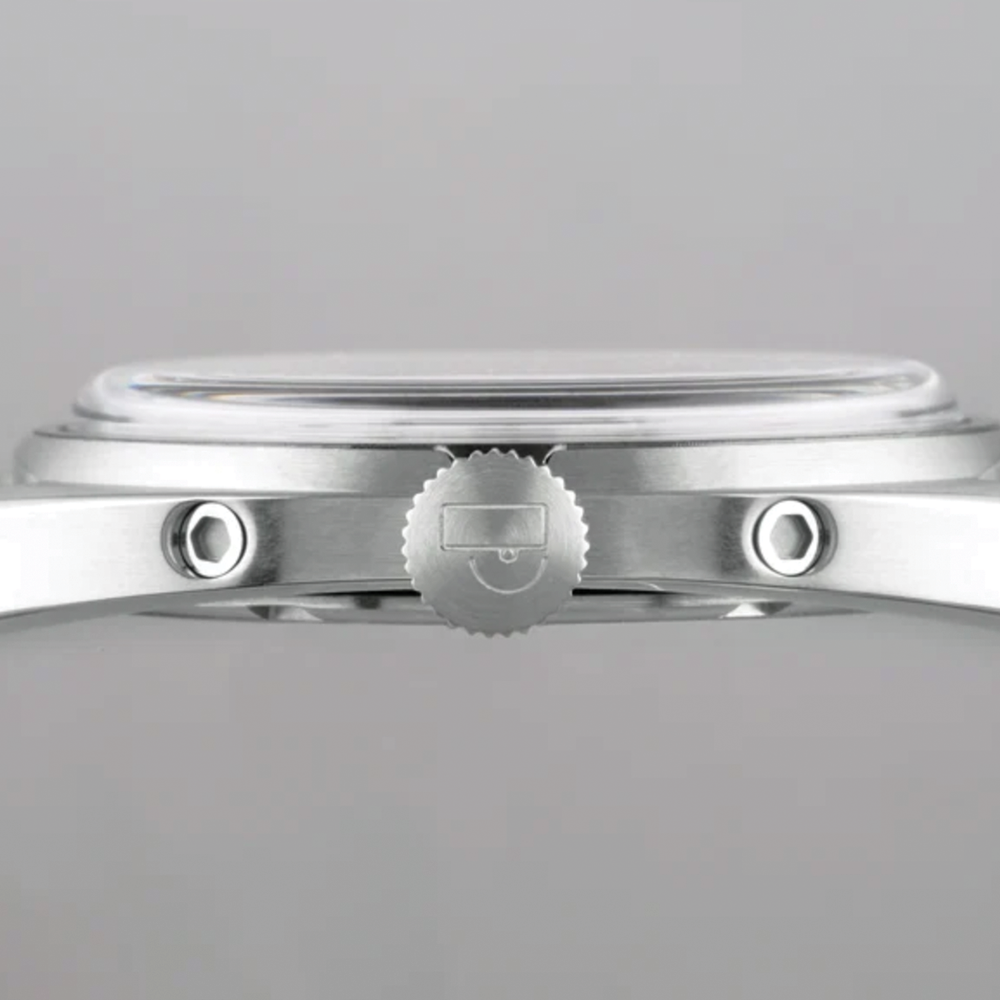 Modul E Quartz 35mm - Brushed Rhodium on Bracelet