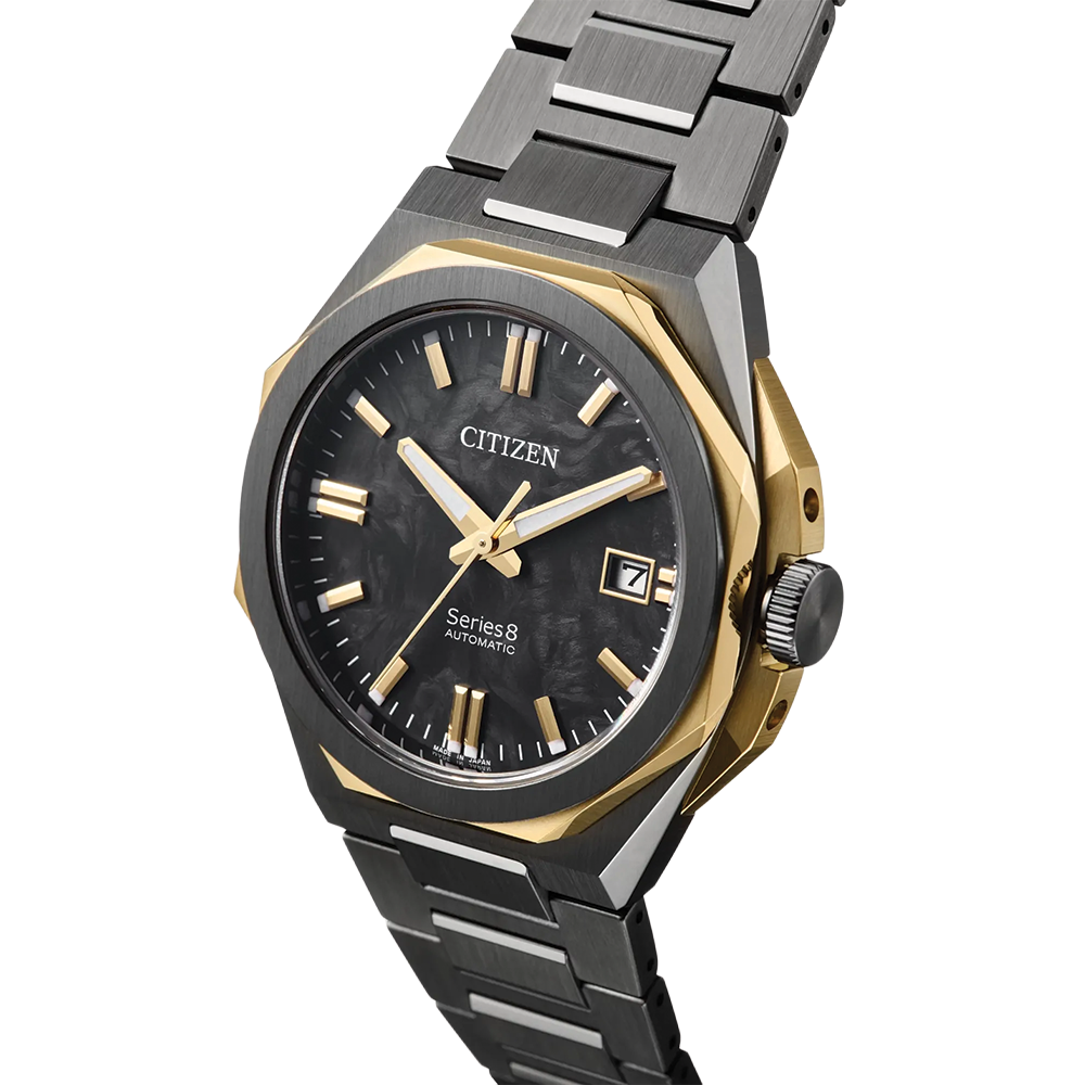 Series8 Automatic Two-Tone 39mm - Black on Bracelet